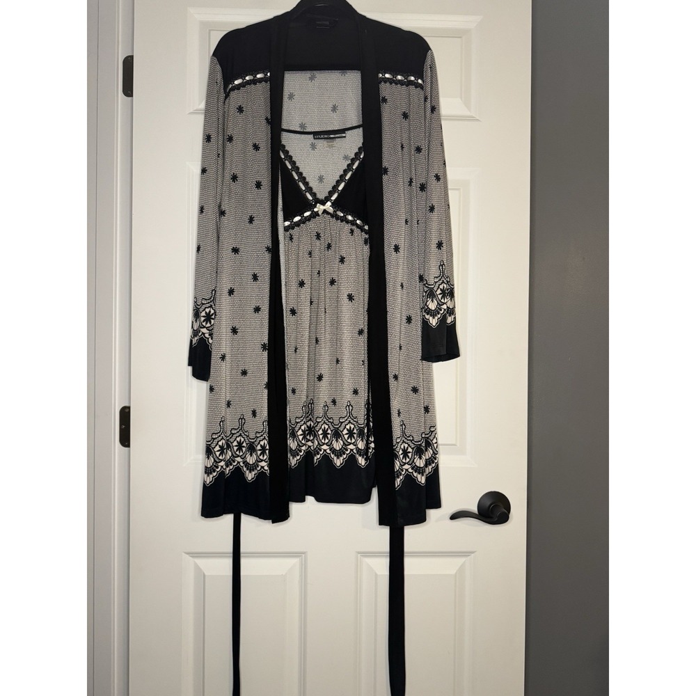 Studio Donatella 2 Piece Chemise Robe Set Black White Cream